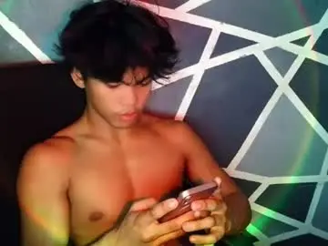 Chaturbate Best live sex cam show of yourboycumrain