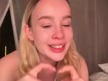 Chaturbate Sex Cam of _kkkhaleesi_