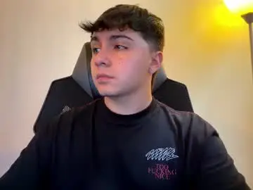 Chaturbate Sex Chat of aron__cooper