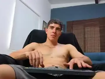 Chaturbate Best live sex cam show of ethangreey1