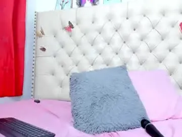 Chaturbate Nude Webcam of selena_beautyy