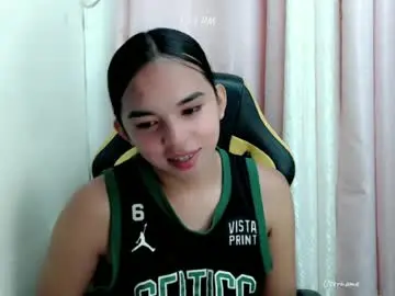 Chaturbate Adult Webcams of pinay_heart