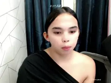 Chaturbate Live Sex Cam of pinay_heart