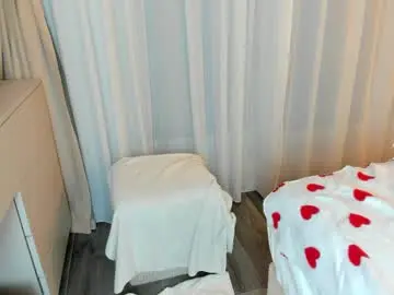 Chaturbate Sex Cam of saradiamond01