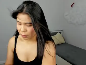Chaturbate Live Sex Cam of ainel_kim