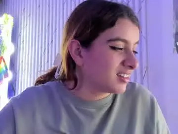 Chaturbate Live Sex Cam of naomy_tay1