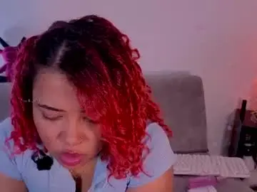 Chaturbate Live Sex Cam of pamela_doll3
