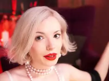 Chaturbate Watch Live Sex Cams of vinyl_kiss