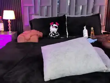 Chaturbate Live Sex Cam of bigsexxyass