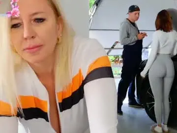 Chaturbate Best live sex cam show of tunderose