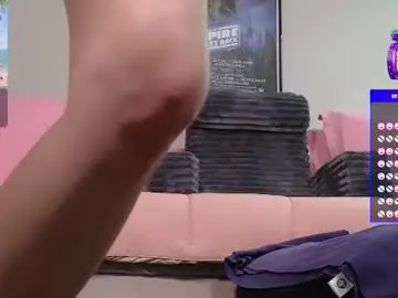 Chaturbate Live Sex Cam of camillacassidy