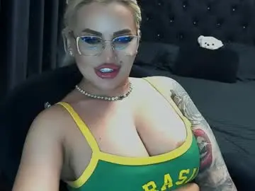 Chaturbate Sex Chat of lovelyblondyxxx