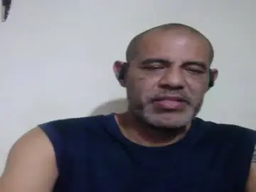 Chaturbate Free Live Porn of retlam37