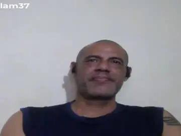 Chaturbate Live Sex of retlam37