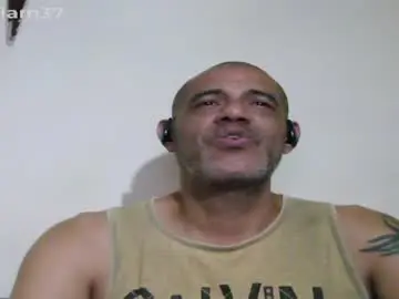 Chaturbate Live Sex of retlam37