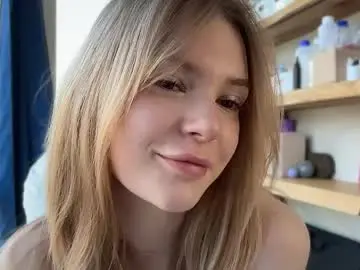 Chaturbate Adult Webcam of cyberl0ve_