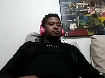 Chaturbate Live Sex Cam of dentzo