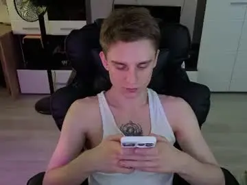 Chaturbate Adult Webcams of angryzan