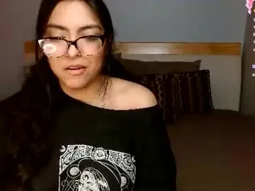 Chaturbate Live Sex Cam of dontbemina