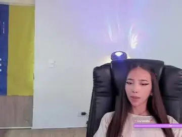 Chaturbate Watch Live Sex Cams of mikeyvioleta