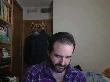Chaturbate Live Sex Cam of curiosillo1983