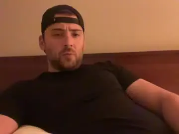 Chaturbate Nude Webcam of randomdude5950