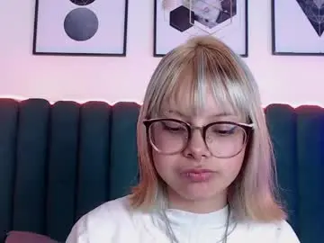 Chaturbate Live Sex Cam of velori_fg