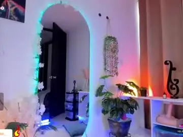 Chaturbate Live Sex Cam of ibaby_crazy