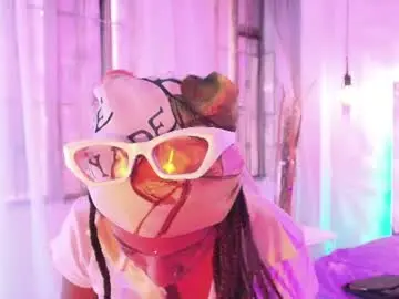 Chaturbate Sex Cam of queen_perla_