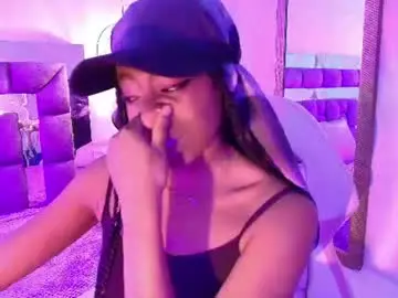 Chaturbate Watch Live Sex Cams of queen_perla_