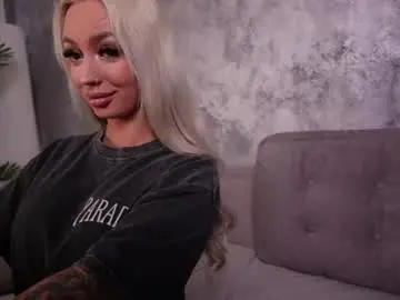 Chaturbate Live Sex of bambikayy