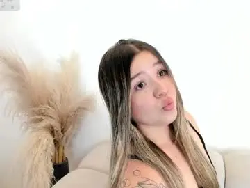 Chaturbate Live Sex Cam of im_dalhia