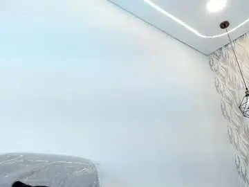 Chaturbate Live Sex Cam of im_dalhia