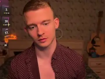 Chaturbate Best live sex cam show of marvelboy_