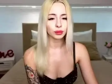 Chaturbate Watch Live Sex Cams of bella_crazyy