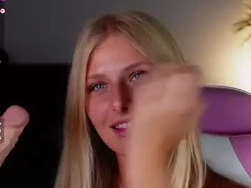 Chaturbate Live Porn of crystal_blond