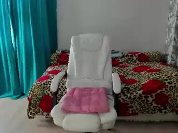 Chaturbate Live Sex Cam of eva_7777