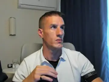 Chaturbate Live Sex Cam of axl_fx