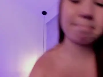 Chaturbate Adult Webcams of roxie_summers