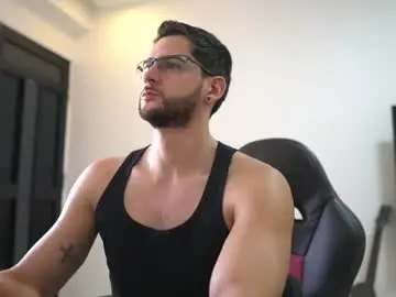Chaturbate Best live sex cam show of saimonhot1