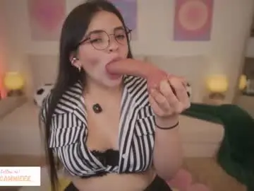 Chaturbate Best live sex cam show of itscammieee