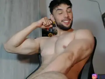 Chaturbate Free Porn Cam of ivanhot279