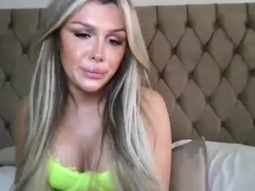 Chaturbate Live Sex of tsevaxx