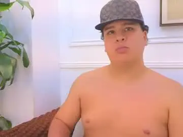 Chaturbate Adult Webcam of bennett_alejoo