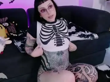 Chaturbate Free Porn Cam of herinfernalmajesty