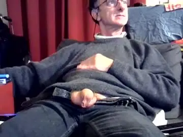 Chaturbate Live Porn of 18remy45