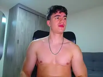 Chaturbate Live Porn of andre_parker