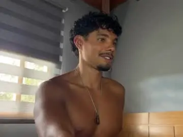 Chaturbate Free Live Porn of daniel0910s