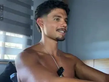 Chaturbate Live Porn of daniel0910s