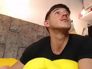 Chaturbate Watch Live Sex Cams of jonathancast08
